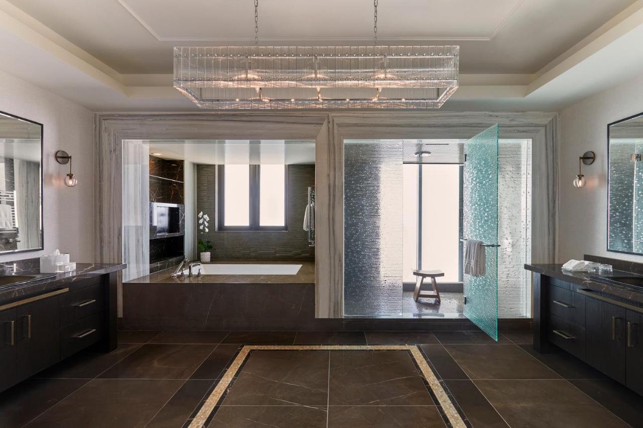 Beverly Wilshire, A Four Seasons Hotel 5*